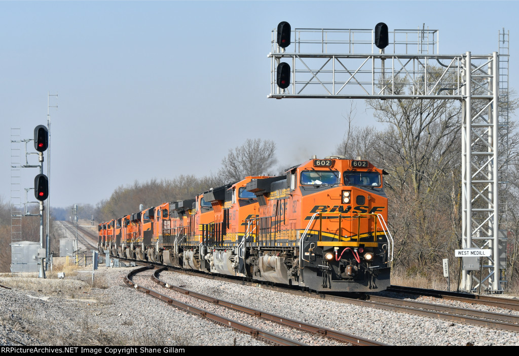 BNSF 602